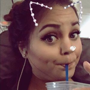 Meet your Posher, Lillie